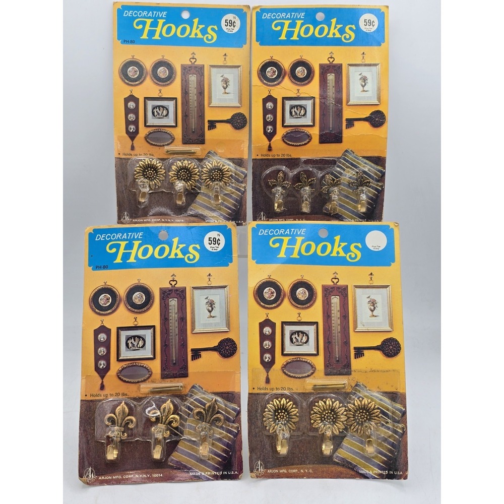 4 Lot Of NEW SEALED VTG 1970's Brass Decorative Hooks Each Hold Up To 20 Lbs